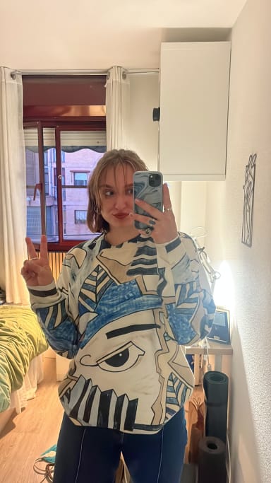 alyeconomoustudio's pfp